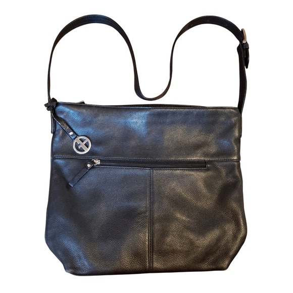 Giani Bernini Handbags - Giani Bernini Black Leather Crossbody Bag Medium Hobo‎ Style
